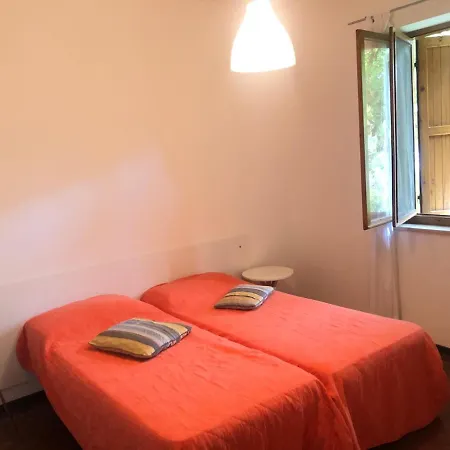 Villa Ba - Usignolo - Single -