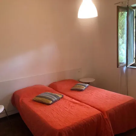 Villa Ba - Usignolo - Single - *